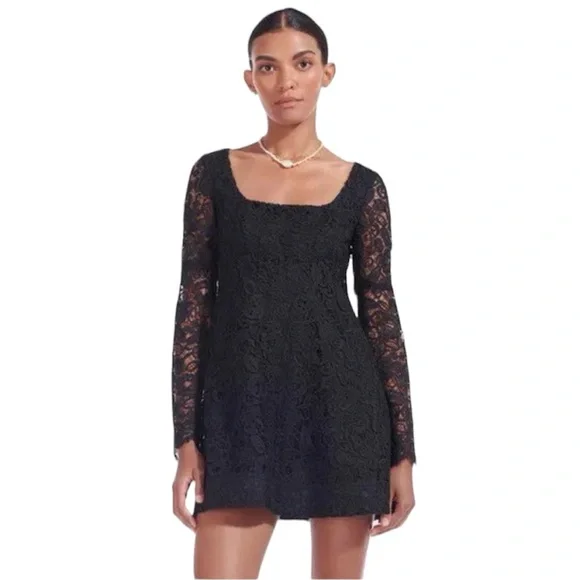 tuckernuck green lace dress Zarisse | Green Lace Square-Neck Maxi Dress